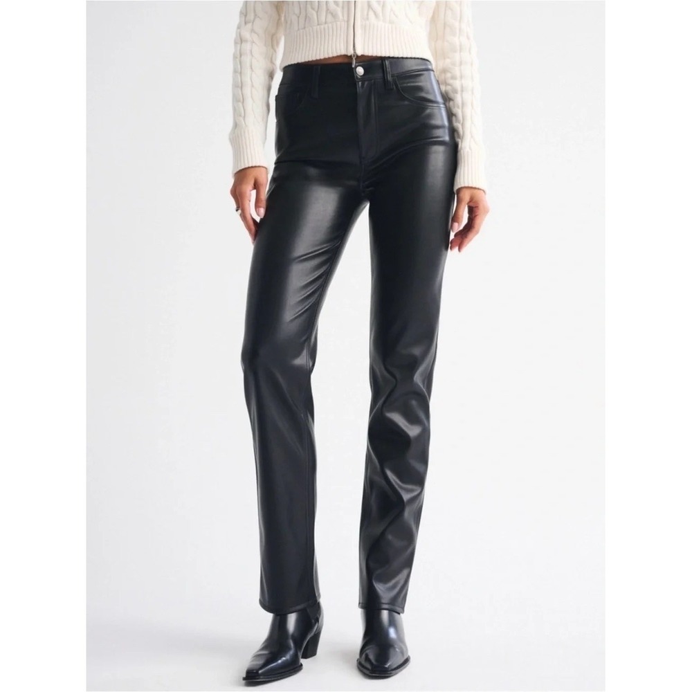 Abercrombie Fitch Curve Love High Rise 90's Straight Vegan Leather 23/000s #1392